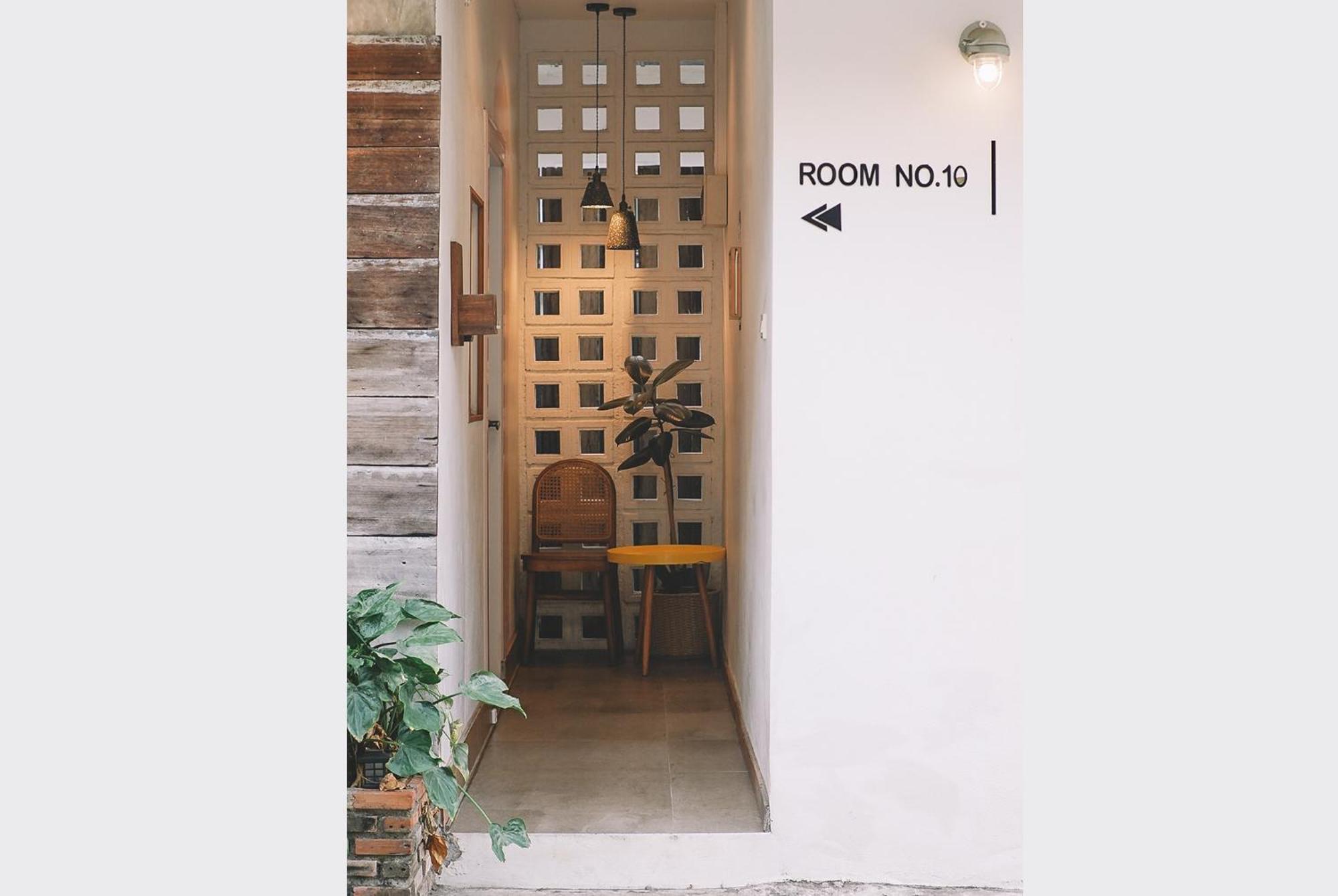 Sleepy House Chiang Rai Bed & Breakfast Exterior foto